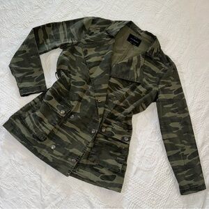 Lucky Brand Green Camo Trench Jacket Size Extra Small